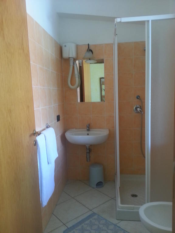 Hotel Mistef Falerna Quarto foto